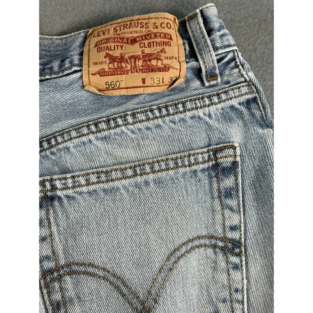 Y2k Levi's 560 Jeans Mens 33x32 Light Wash Blue Comfort Fit Denim Casual